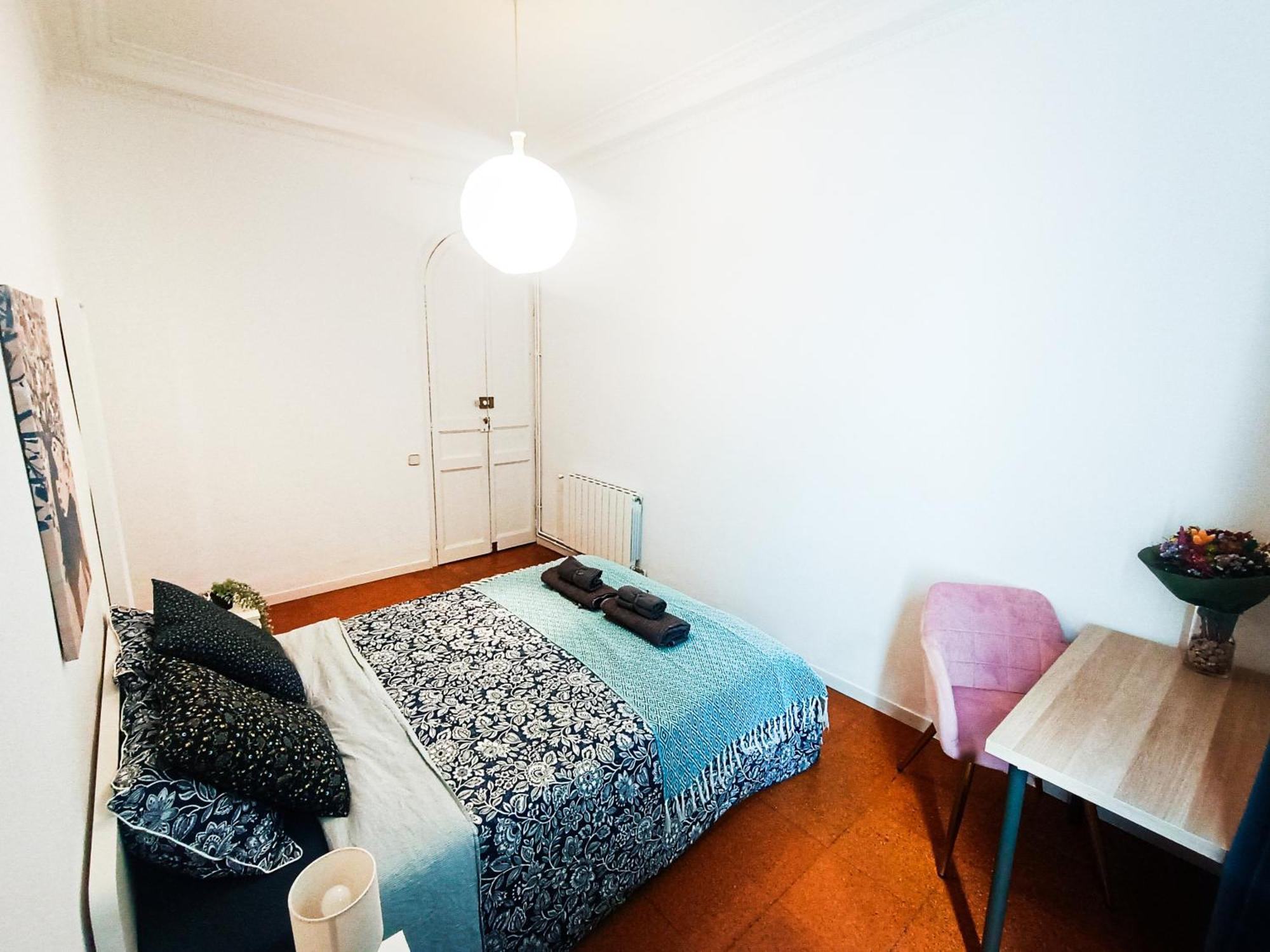 Bcn Private - Eixample Izquierda Cas Hostel