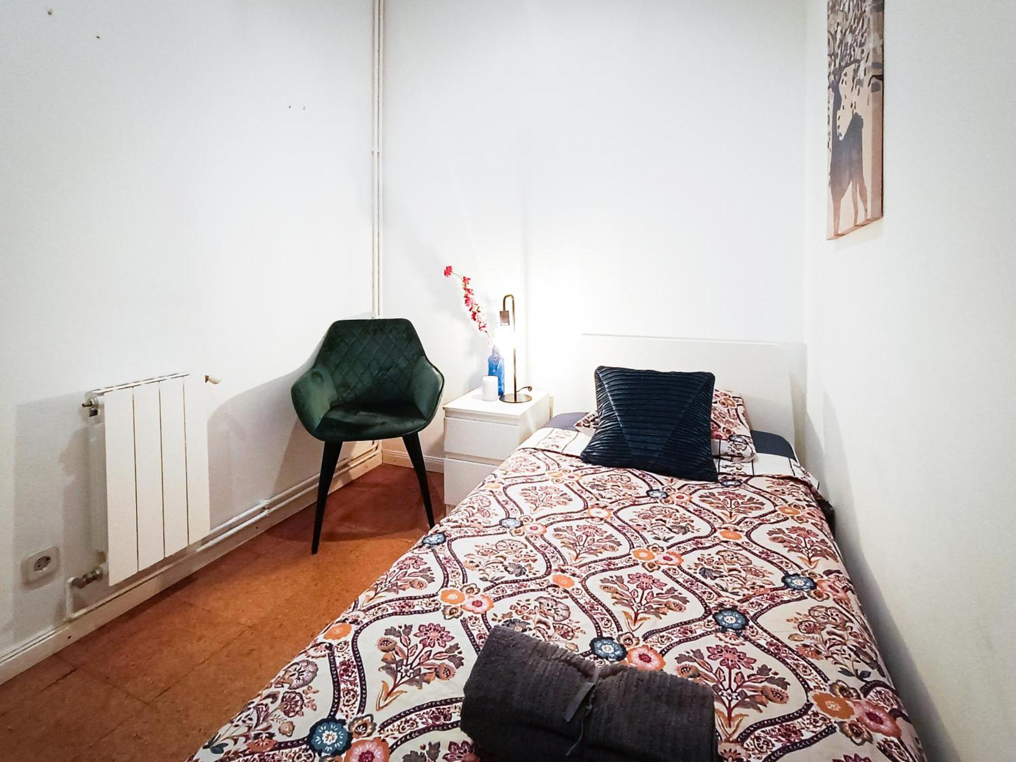 Hostel Bcn Private - Eixample Izquierda Cas *